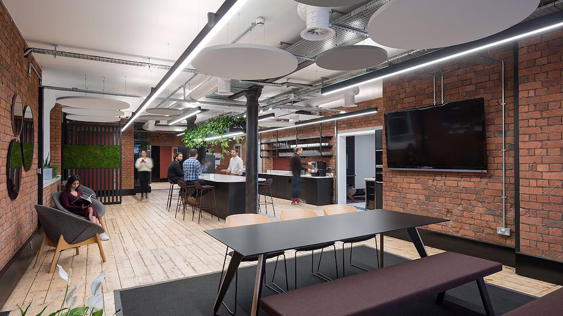 Bag the Benefits of a Green Office! - DENTON