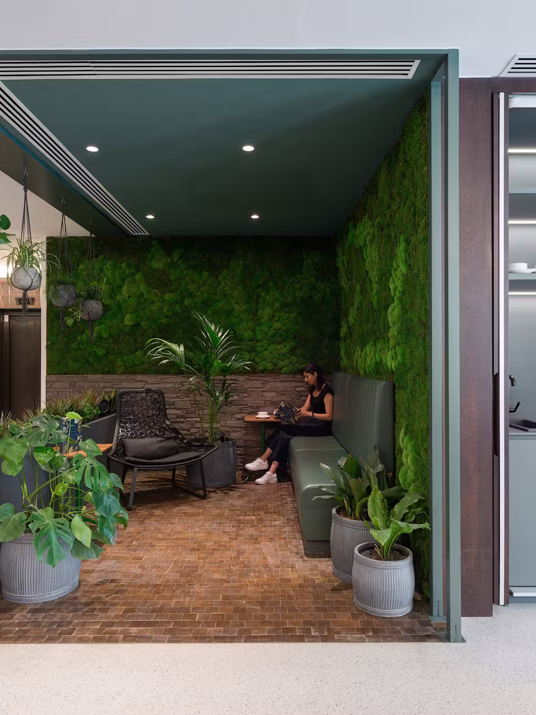 InterSystems-Windsor-07-highres-sRGB-scaled