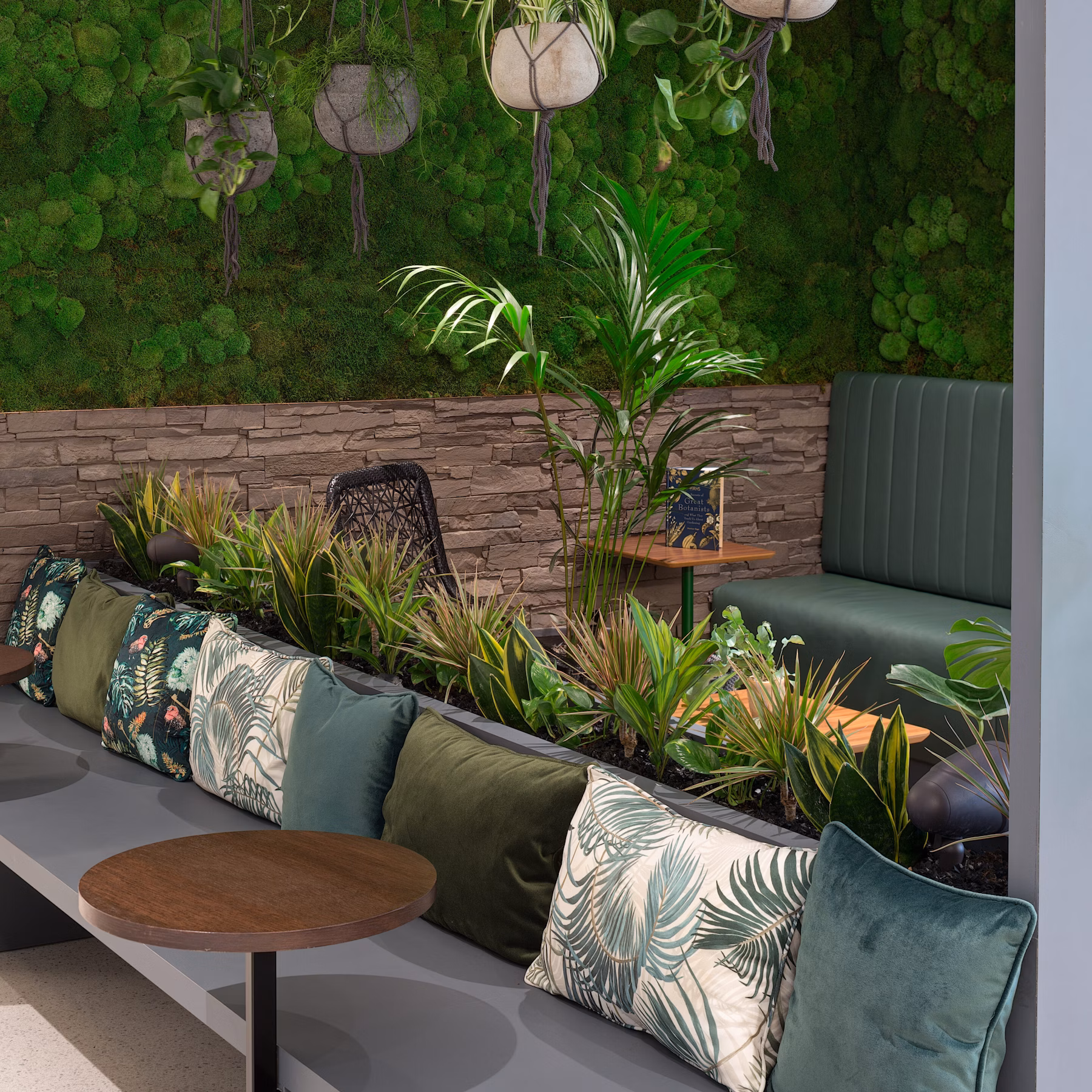 InterSystems-Windsor-09-highres-sRGB-scaled