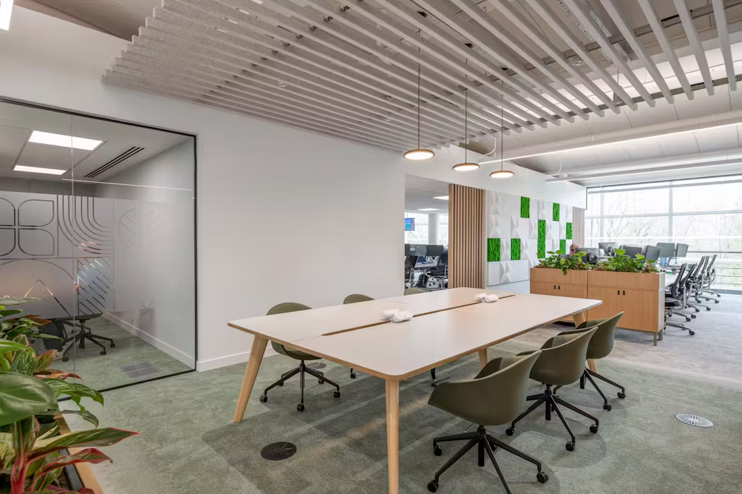 PKE61PsC-Aegon-25-highres-sRGB