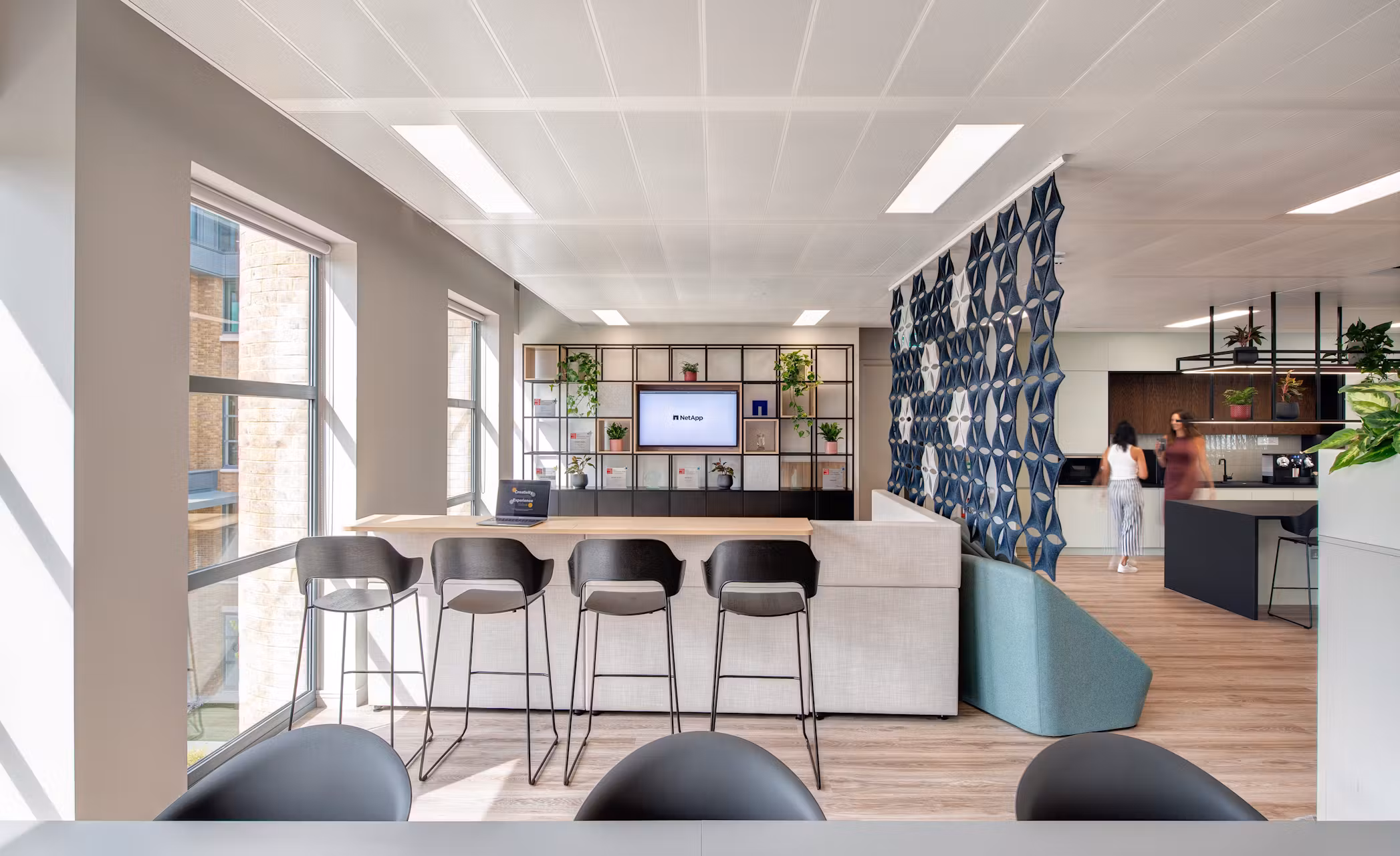 Net-App-18-highres-sRGB-scaled