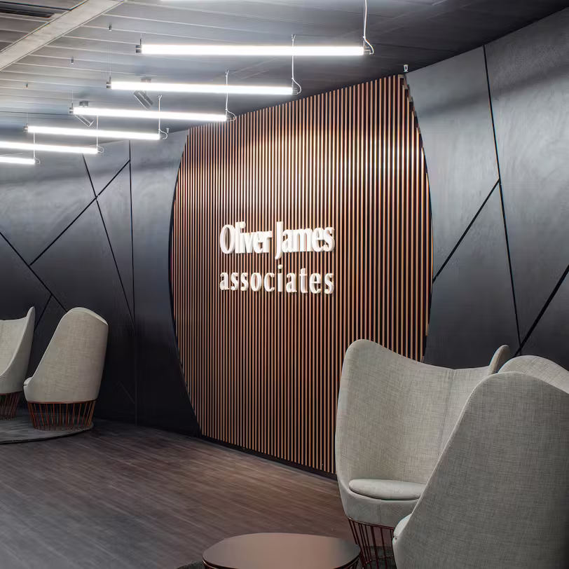 OliverJames_16x9_0005-2