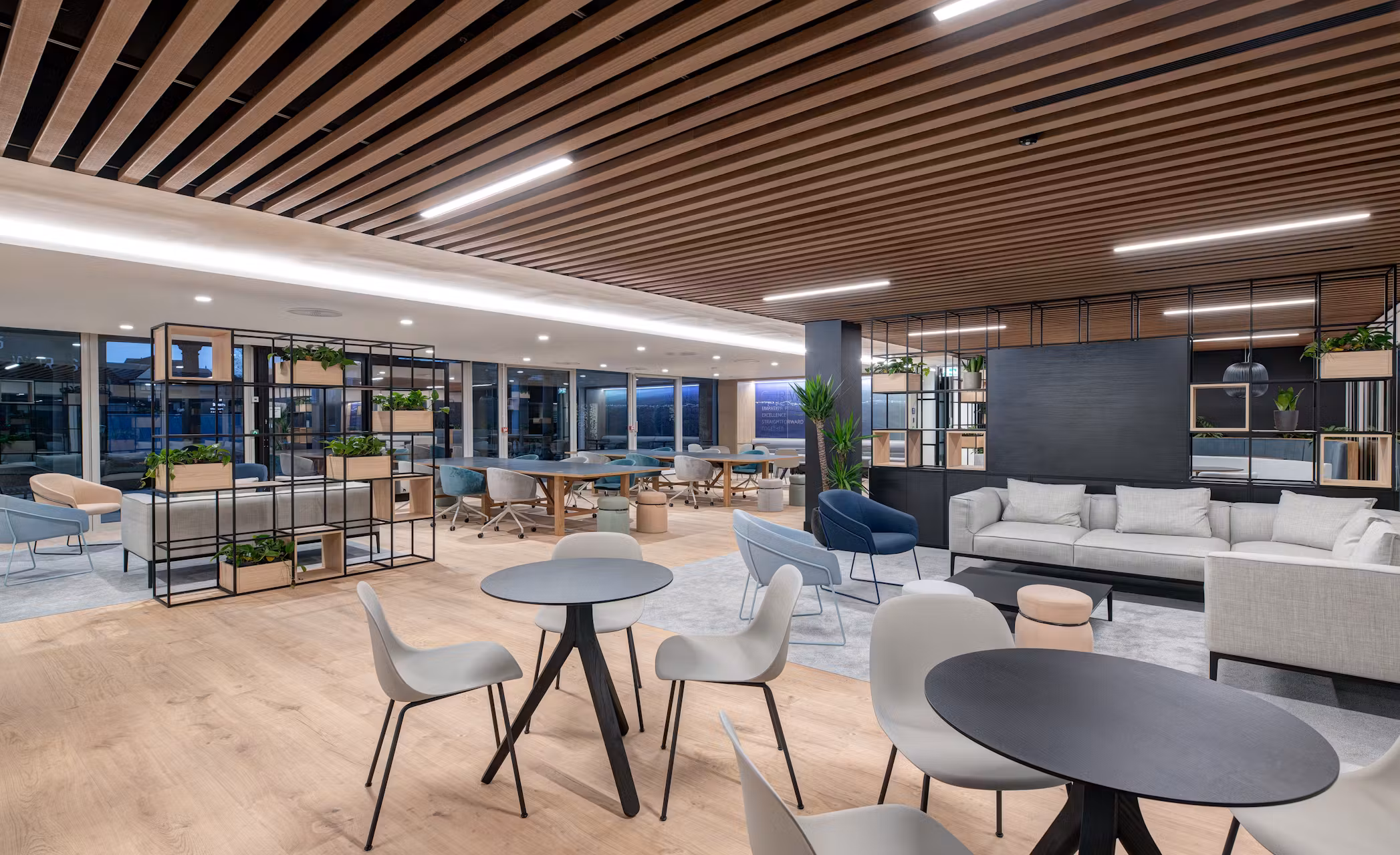 Stevens-Bolton-15-highres-sRGB