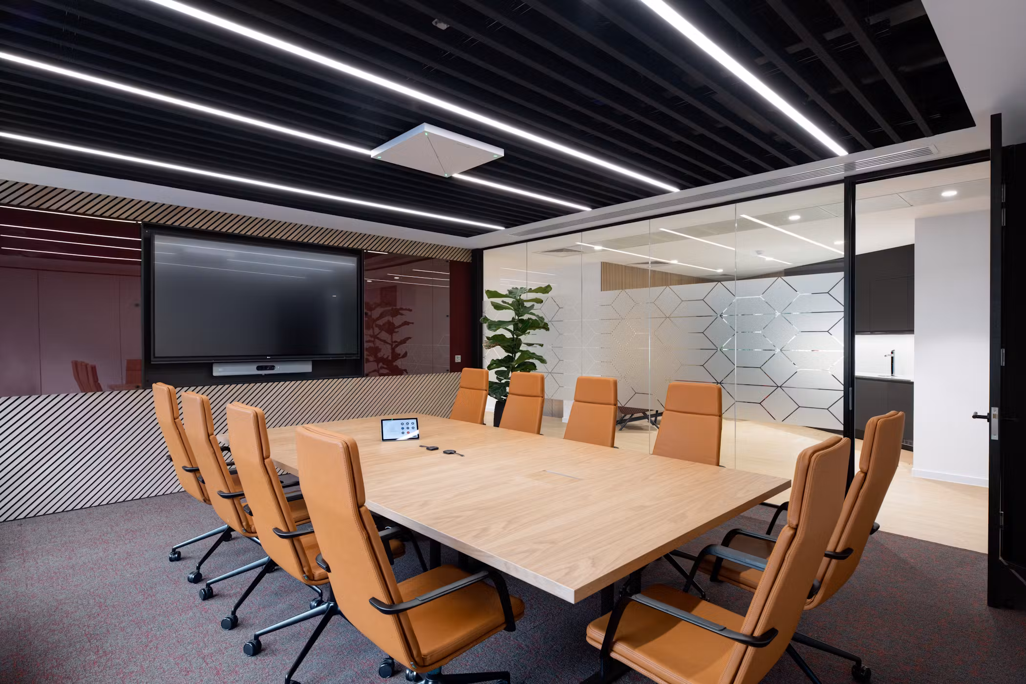 Tech-Mahindra-04-highres-sRGB