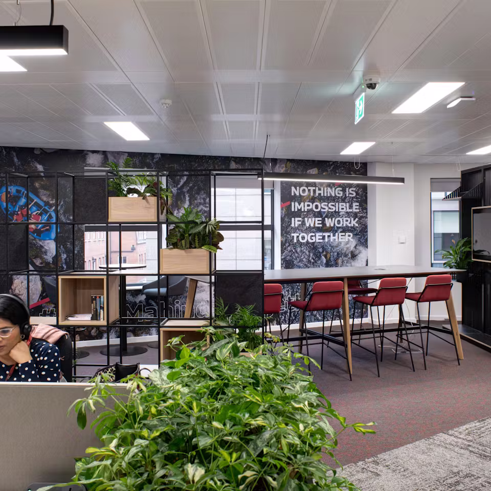 Tech-Mahindra-10-highres-sRGB-1