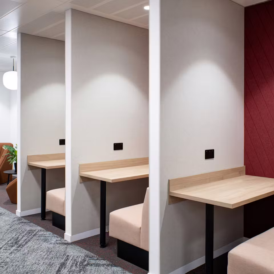 Tech-Mahindra-12-highres-sRGB-1