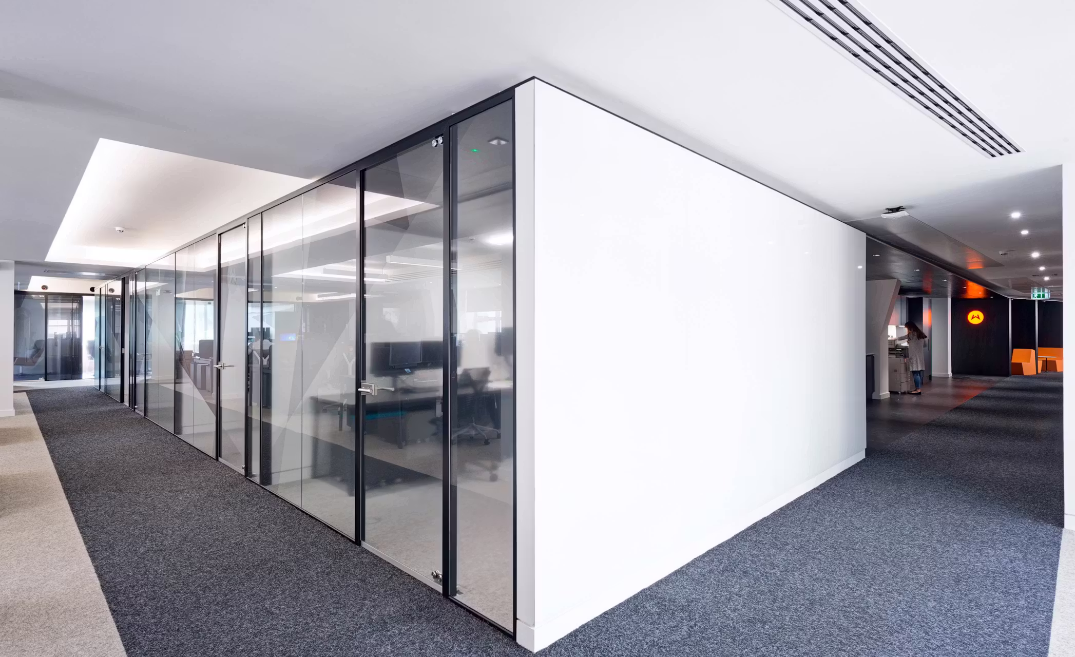 Wassermans-13-highres-sRGB