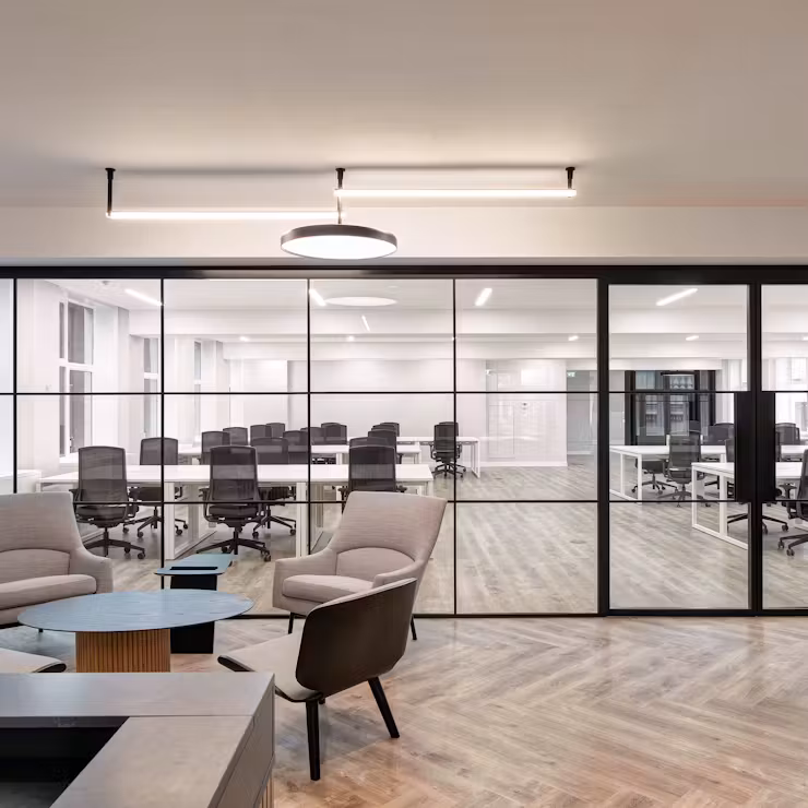 Byron-House-09-highres-sRGB-scaled-1