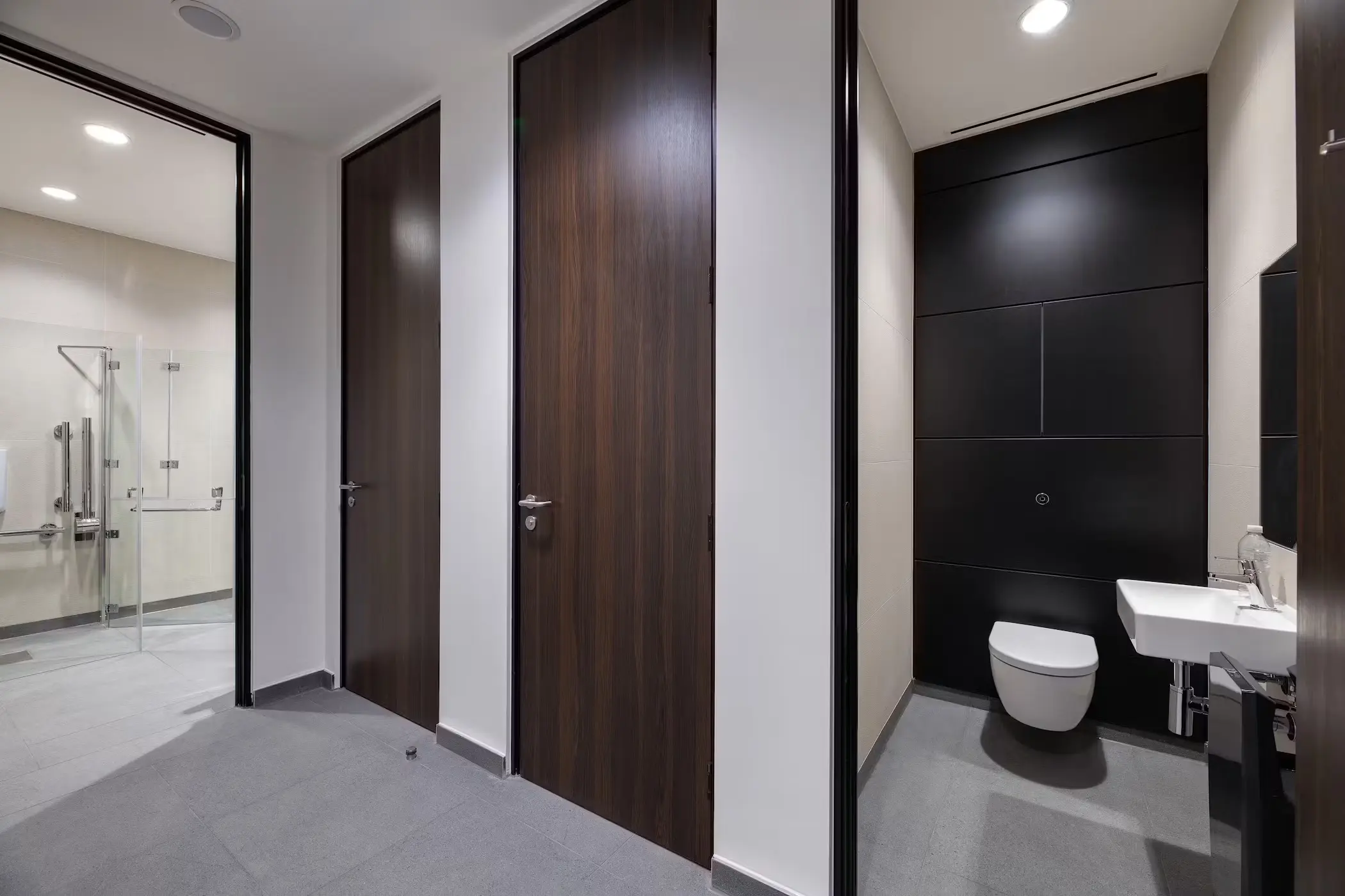 The-Gherkin-30th-floor-09-highres-sRGB