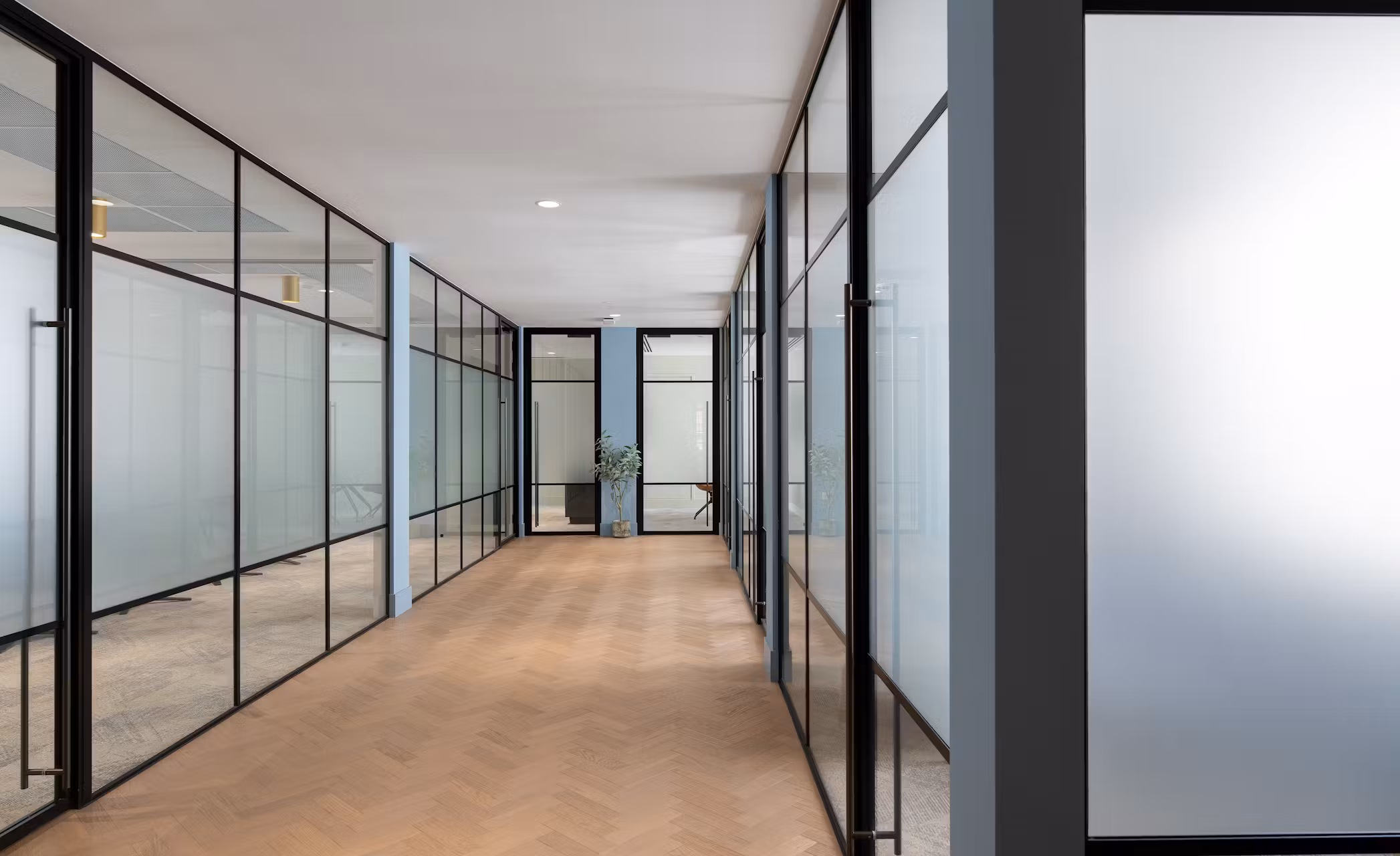 8-Advisory-05-highres-sRGB