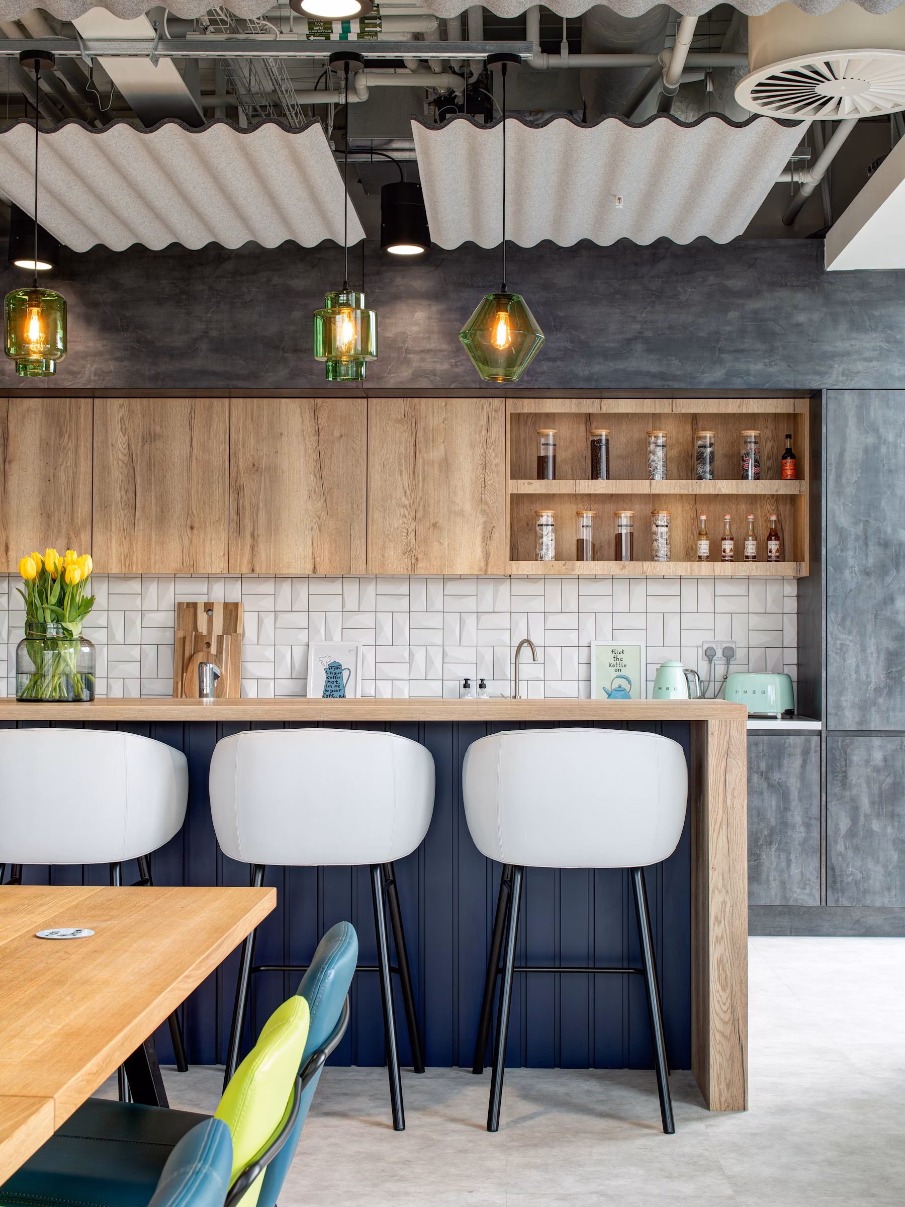 Freeth-08-highres-sRGB