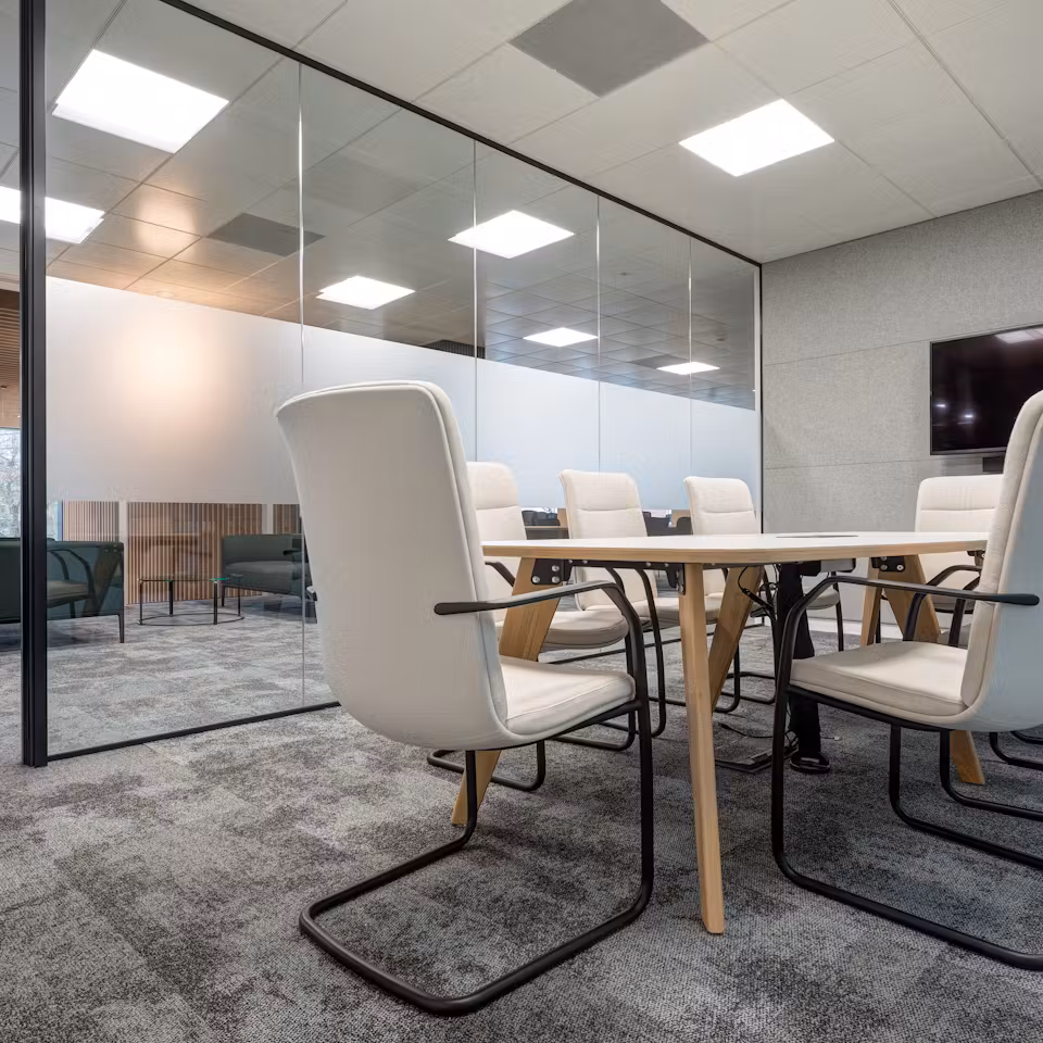 Schroders-09-highres-sRGB-scaled