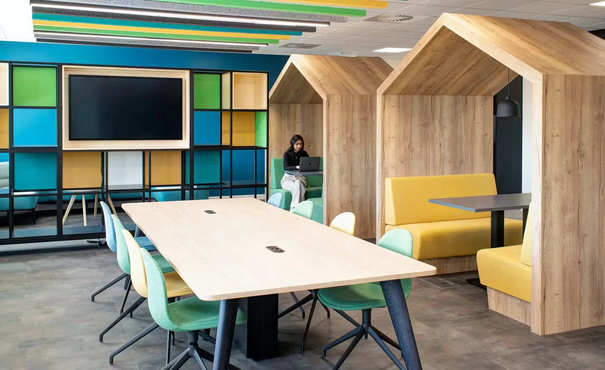 Pets-at-Home-25-highres-sRGB